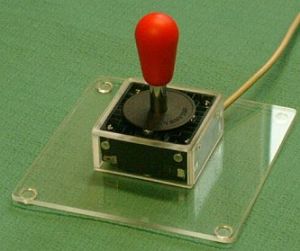 abgesetzter-joystick.jpg (12946 Byte)
